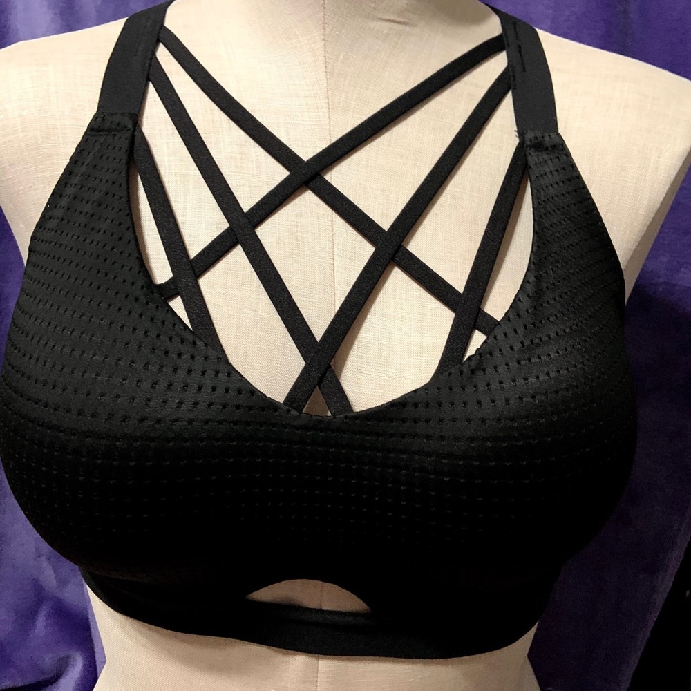 Victoria’s Secret Sports bra